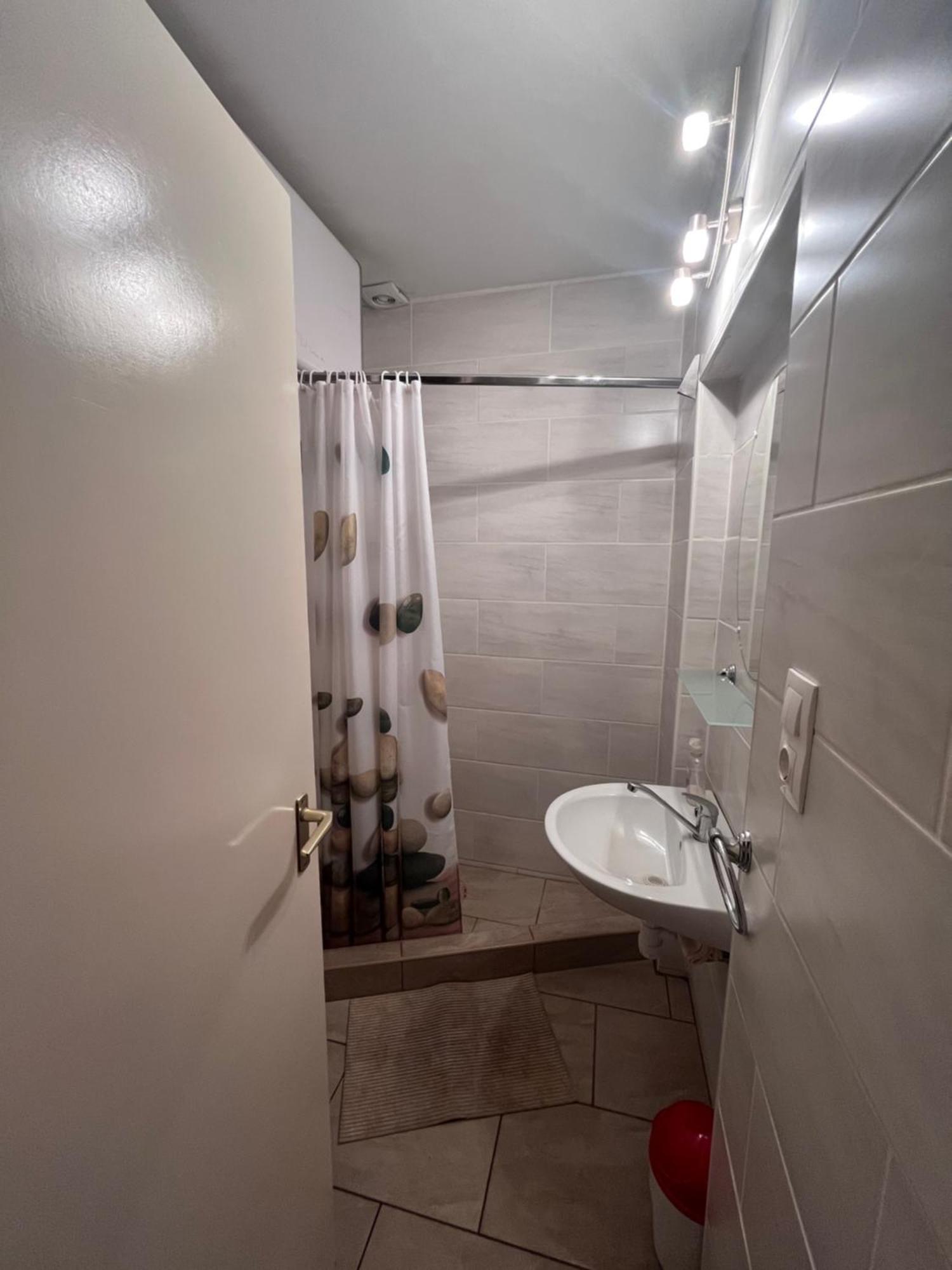 Abigel Apartman มูราฮาลอม ภายนอก รูปภาพ