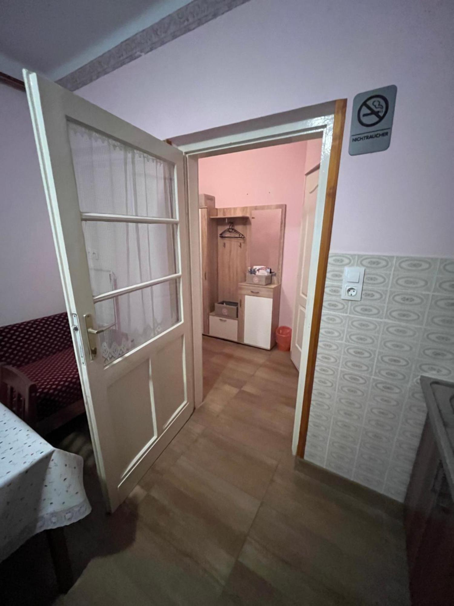 Abigel Apartman มูราฮาลอม ห้อง รูปภาพ