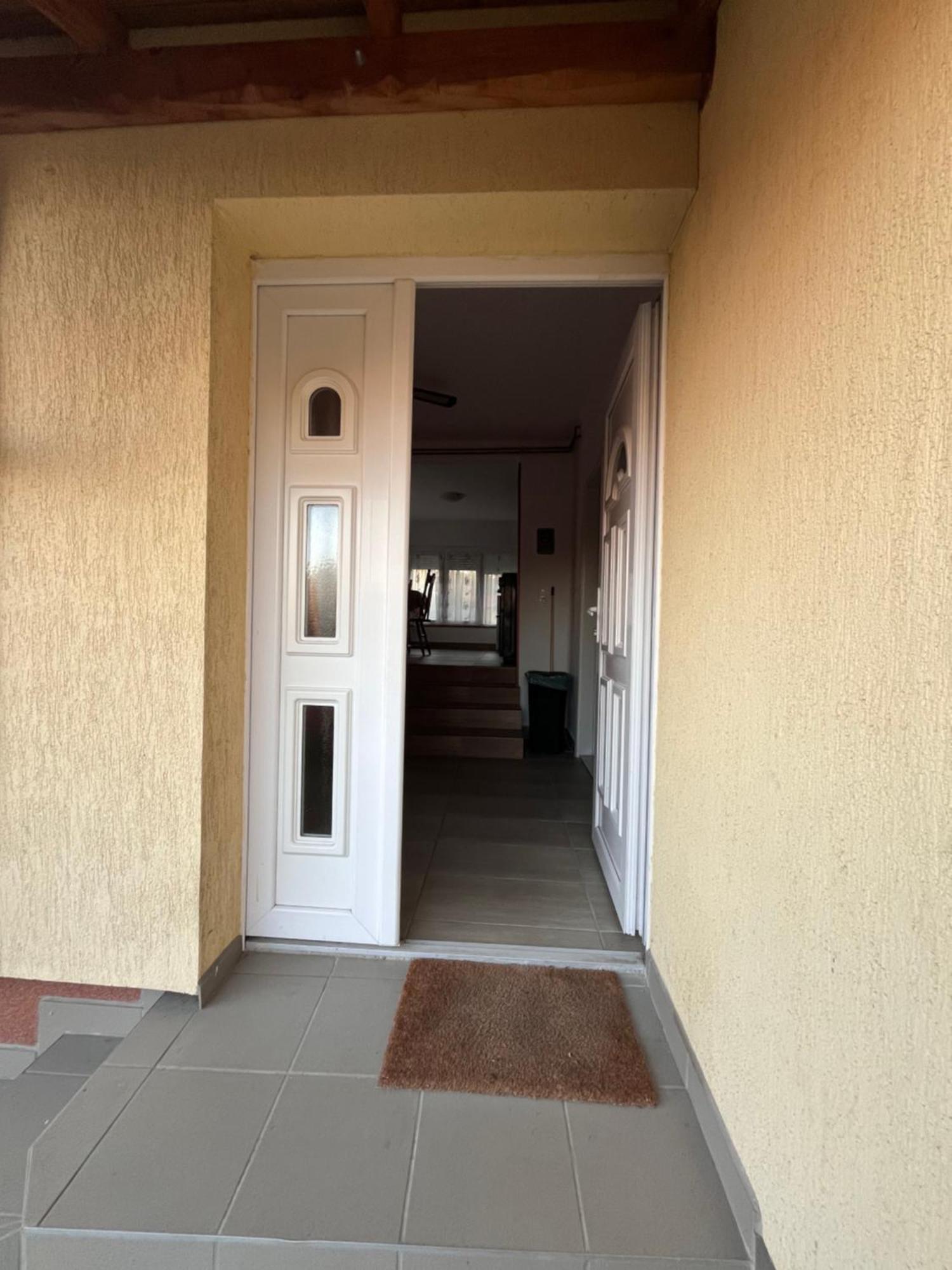 Abigel Apartman มูราฮาลอม ห้อง รูปภาพ